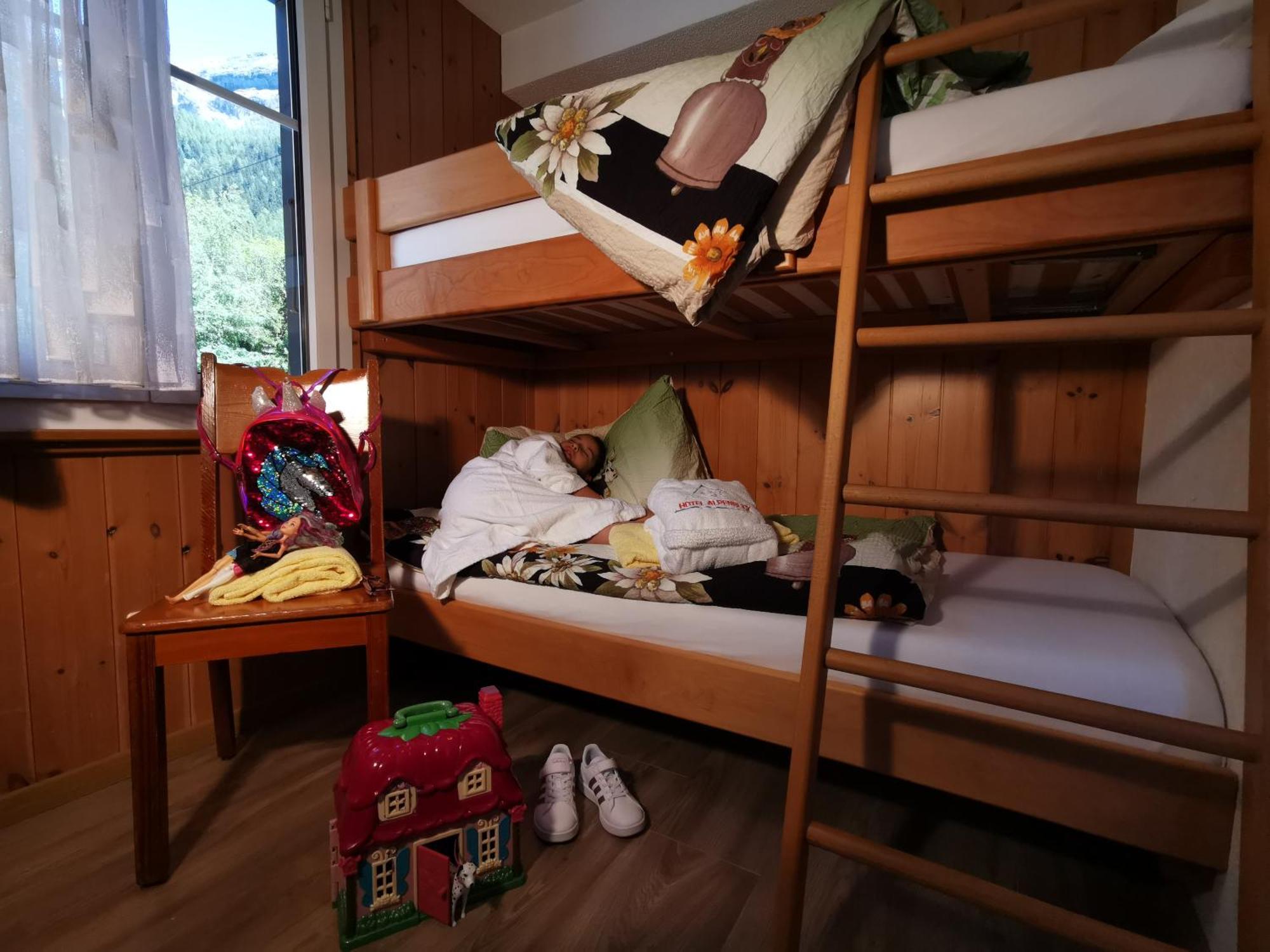 Hotel Walliserhof-Leukerbad-Therme 外观 照片
