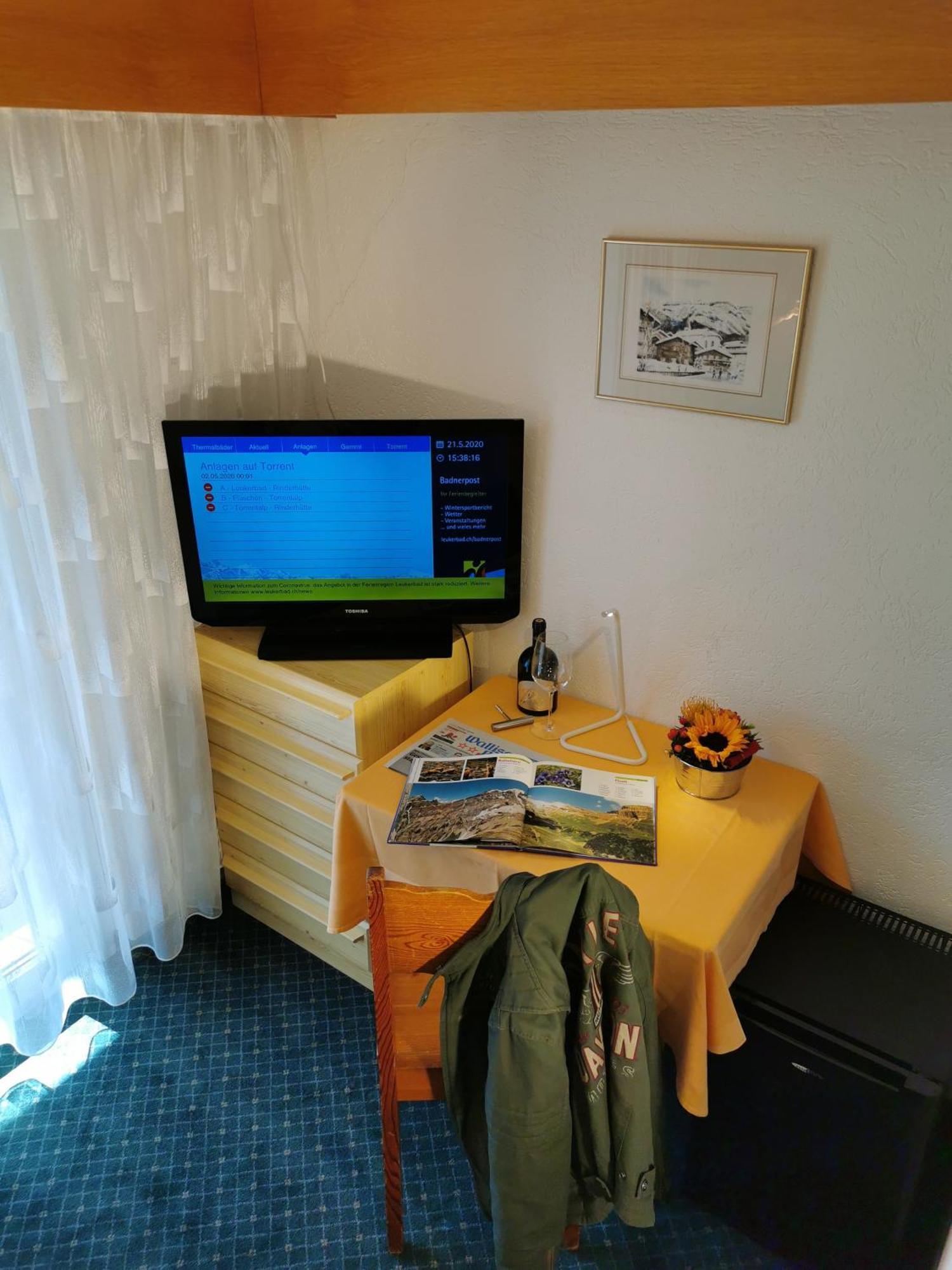 Hotel Walliserhof-Leukerbad-Therme 外观 照片